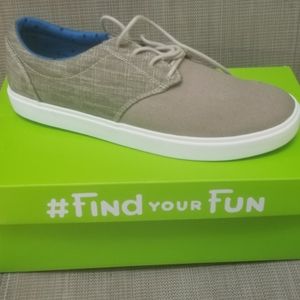 Canvas Crocs, Men's 11